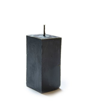 Обрядово - алтарная свеча "Куб" черного цвета