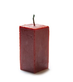 Обрядово - алтарная свеча "Куб" красного цвета